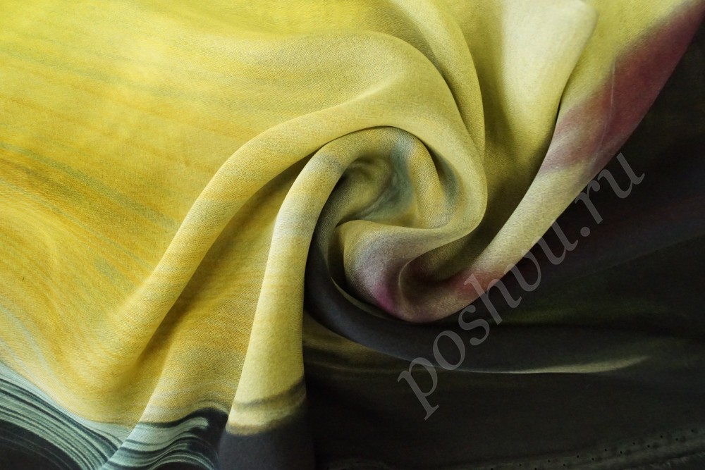 Ткань шифон желто-черного оттенка с размытым рисунком