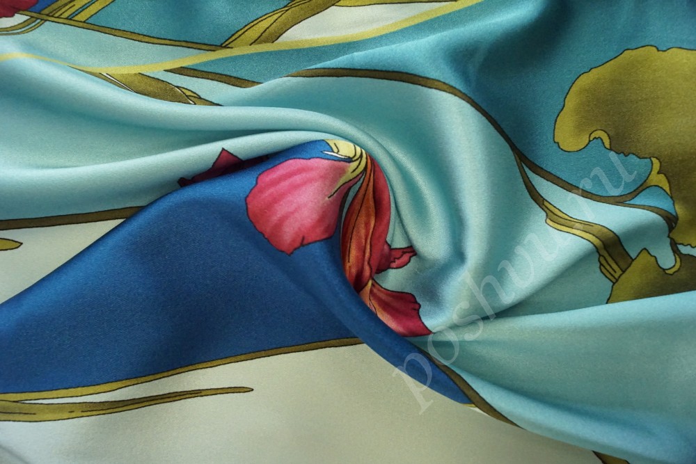 Ткань шифон бело-голубая с цветочным узором
