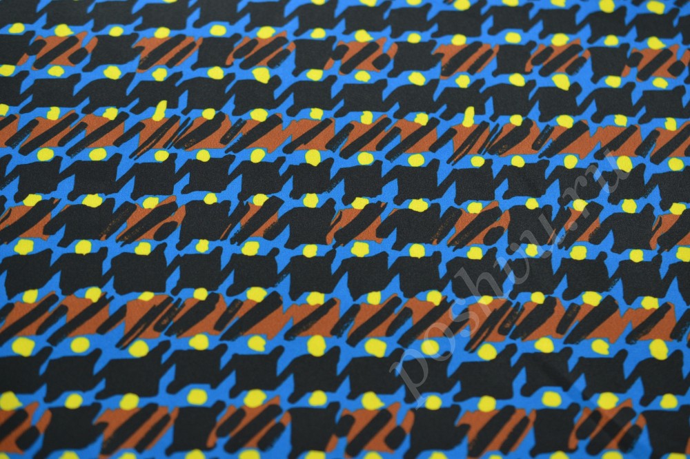 Ткань плательно-блузочная синего цвета в узор черного и оранжевого оттенков