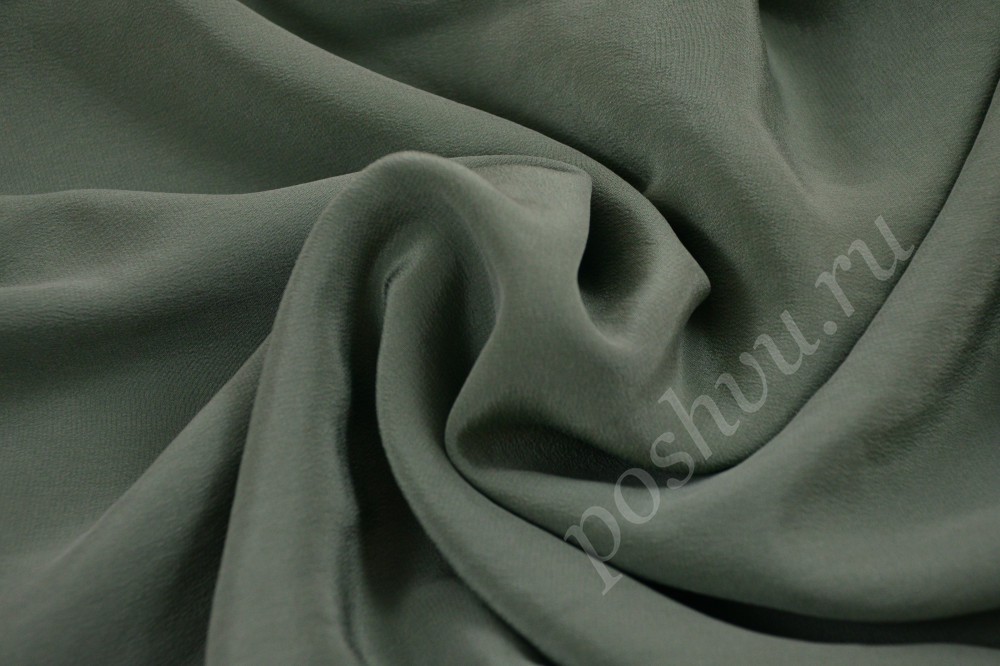 Бесподобная шелковая ткань бледно-зеленого цвета