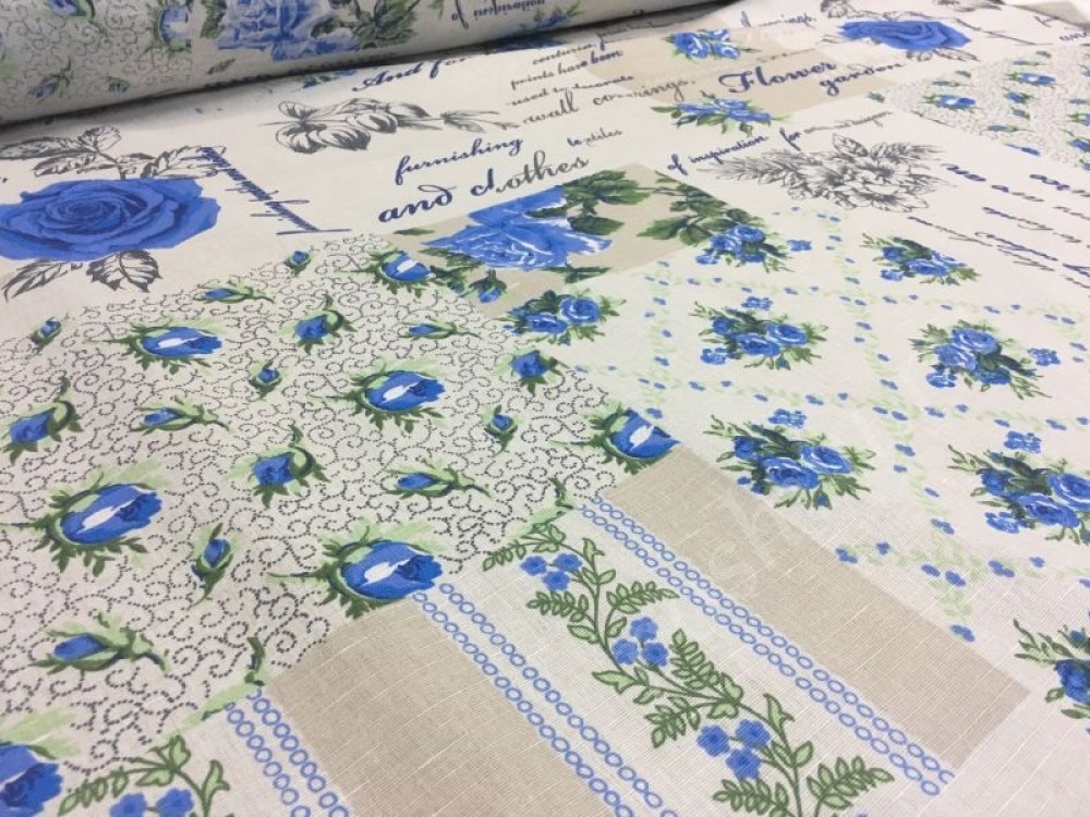 Полульняная ткань голубого цвета с цветами Пэчворк