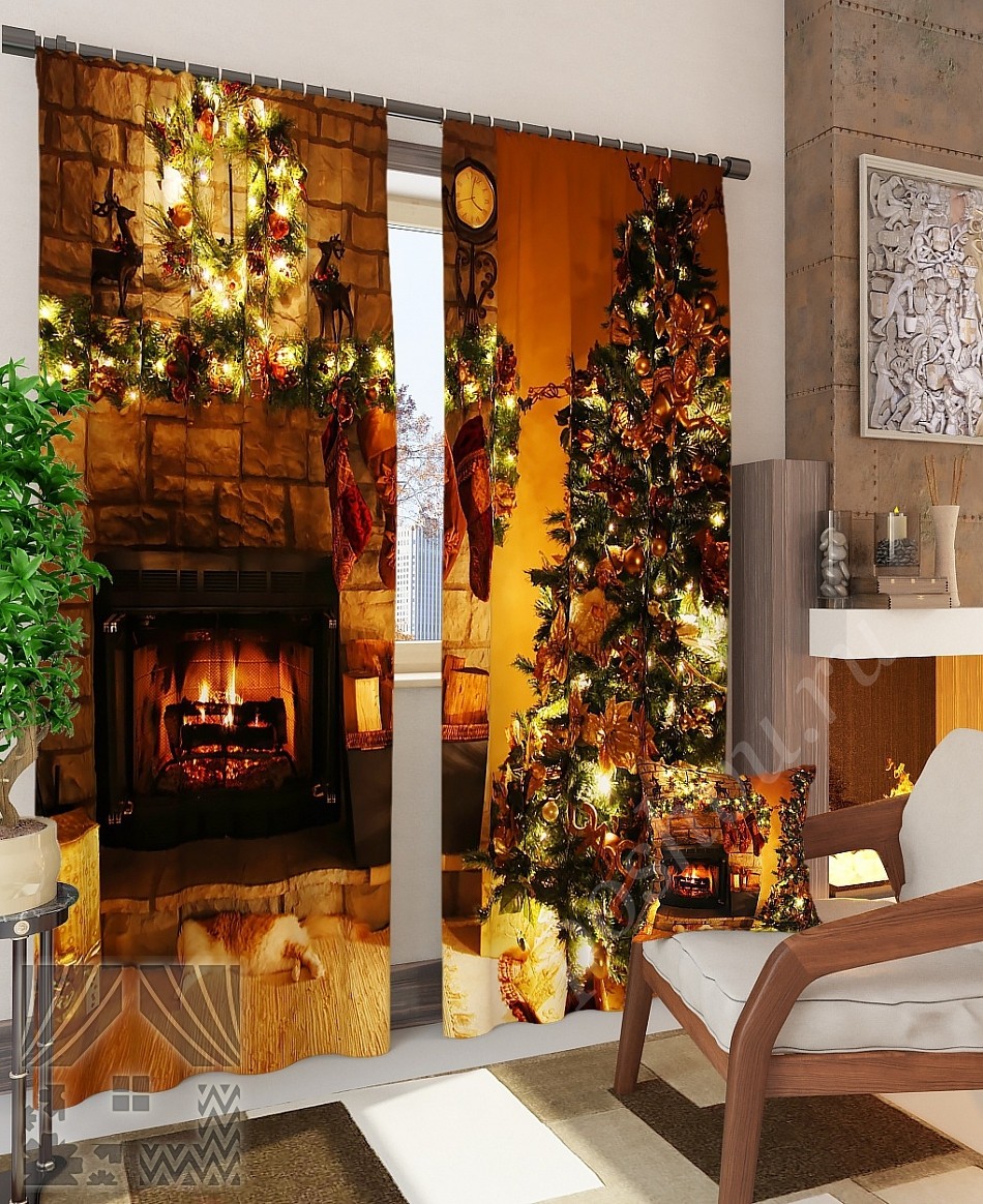 Новогодний комплект готовых фото штор с изображением камина и наряженной елки для гостиной