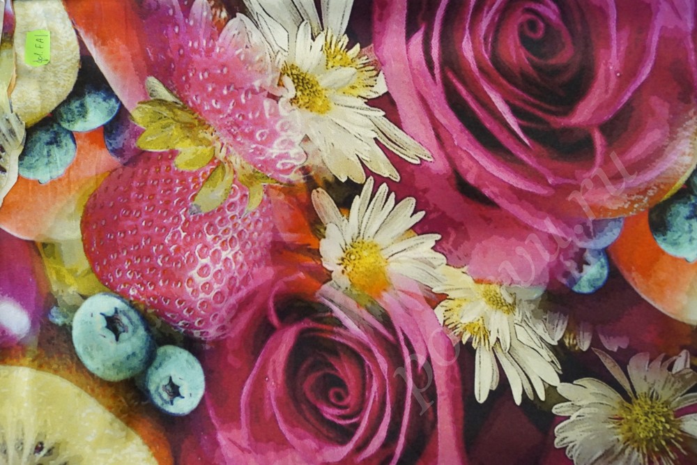Яркая шифоновая ткань с цветочно-фруктовым фотопринтом