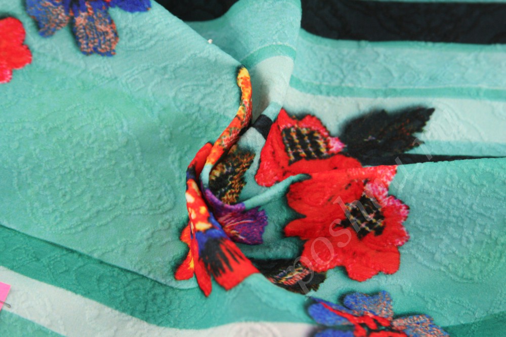 Ткань бирюзовый жаккард с красивыми цветами в качестве принта