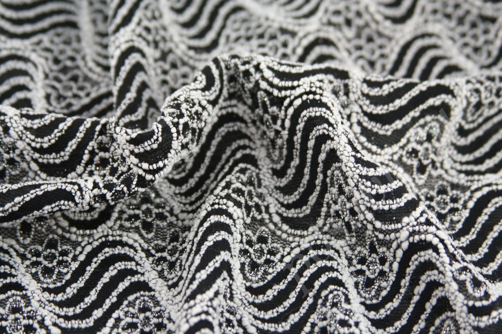 Ткань трикотаж-гипюр в чёрно-белой цветовой гамме