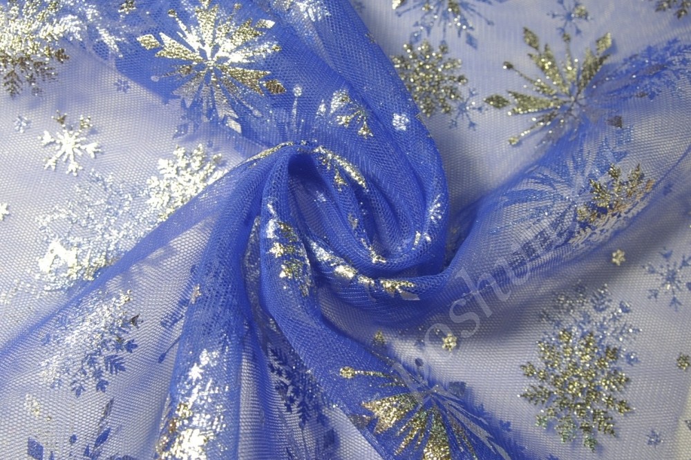 Фатин с фольгированными снежинками синего цвета
