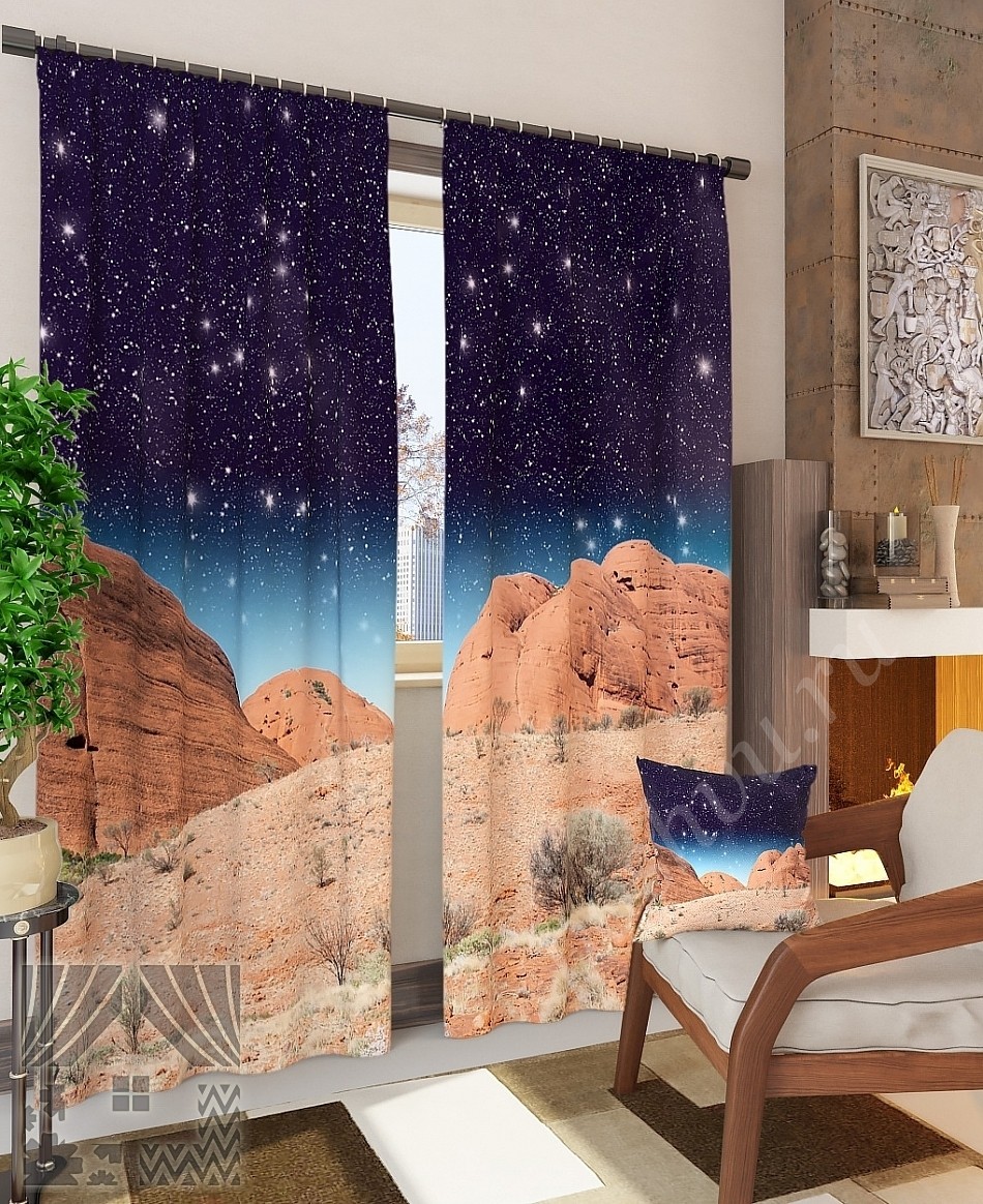 Комплект готовых фото штор с изображением звездного неба над каменной пустыней для спальни