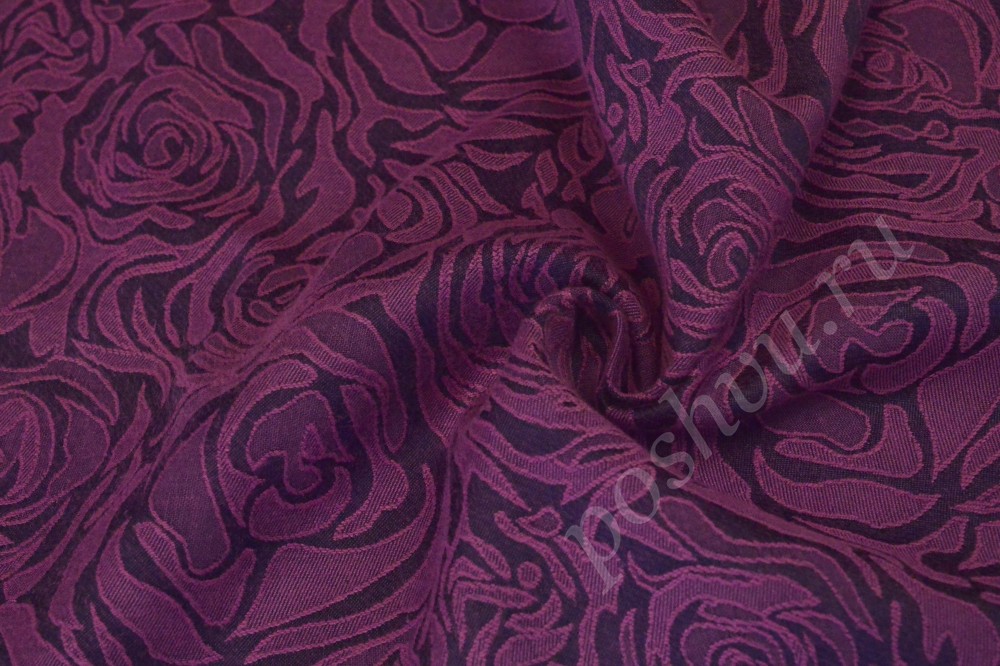Ткань жаккард пурпурного оттенка с узором
