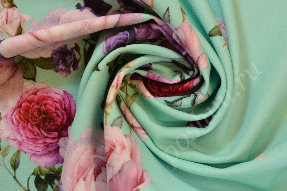 Ткань трикотаж ментолового оттенка в цветы