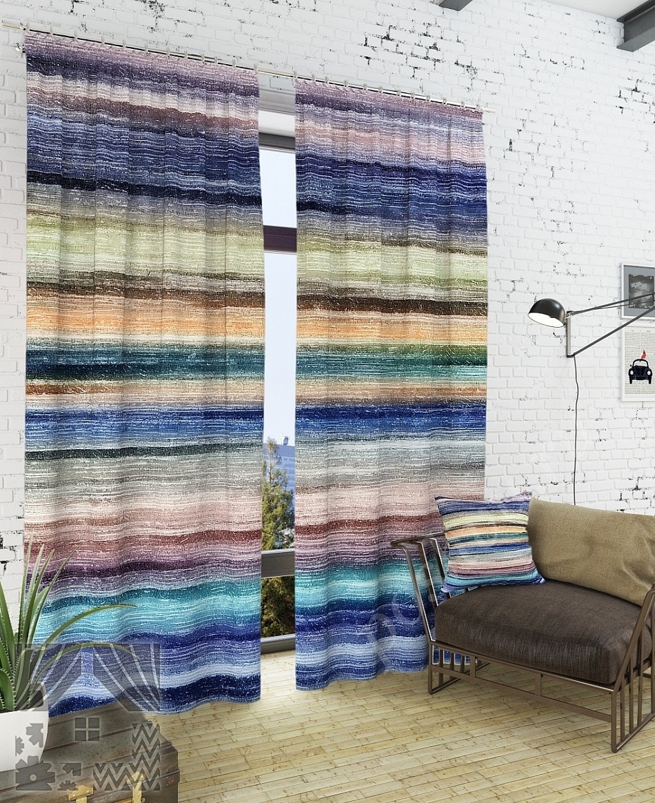 Комплект готовых фото штор с изображением стены в разноцветную горизонтальную полоску для гостиной или офиса