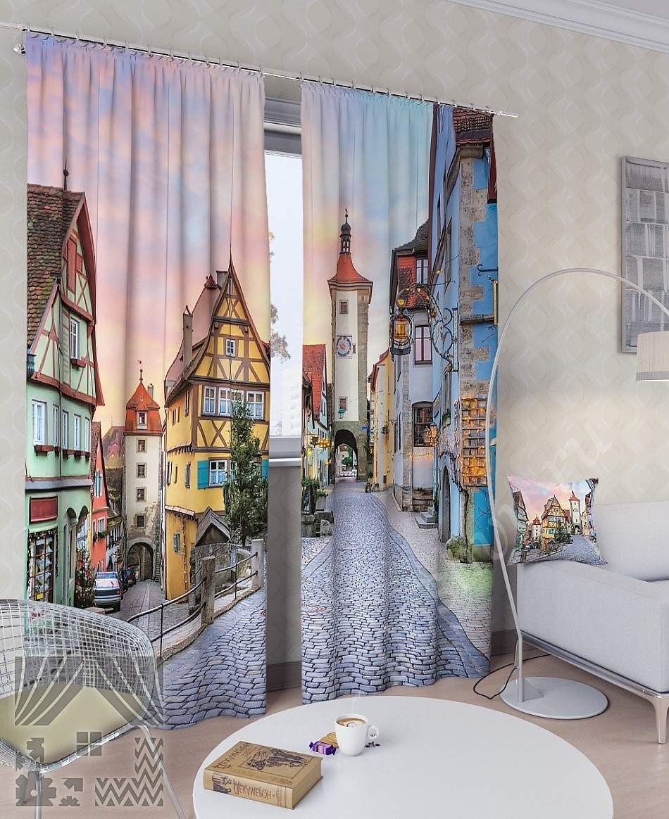 Комплект готовых фото штор с видом улицы небольшого немецкого городка для гостиной