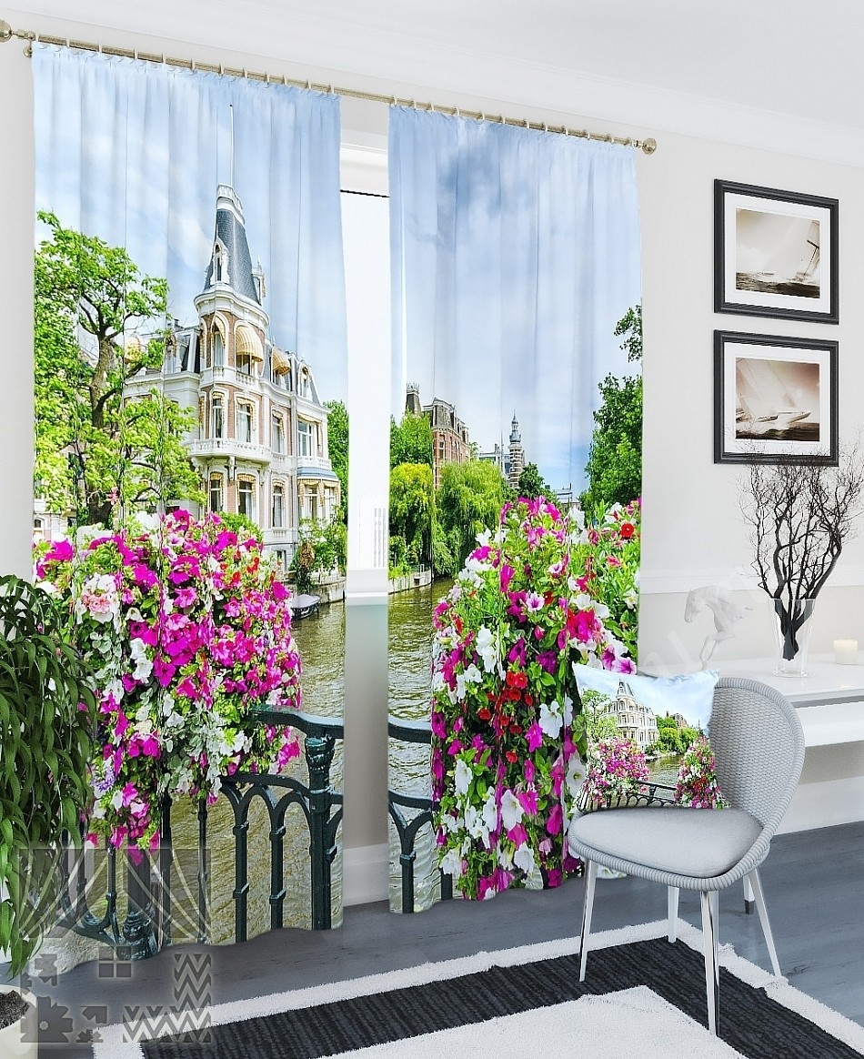 Красочный комплект готовых фото штор с изображением городского канала для гостиной