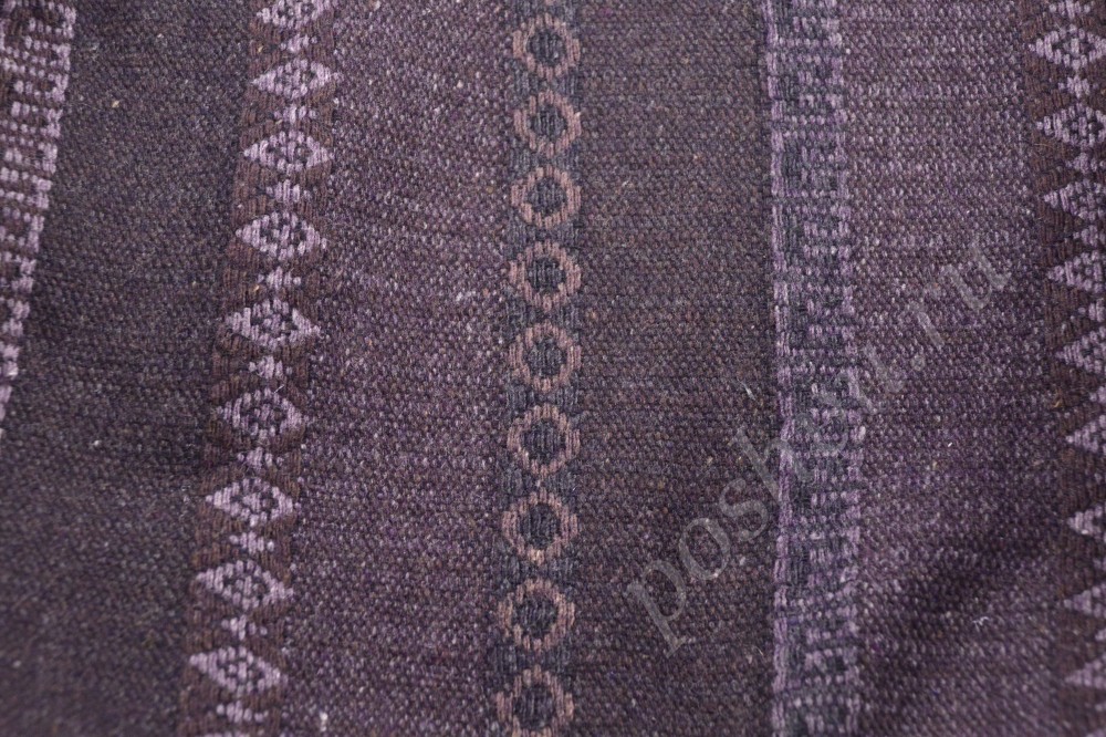 Шерстяная пальтовая ткань баклажанового цвета с орнаментом