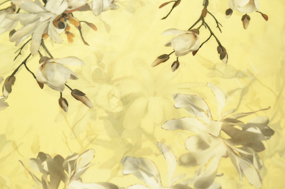 Ткань костюмная нежно-желтого оттенка Весенний сад