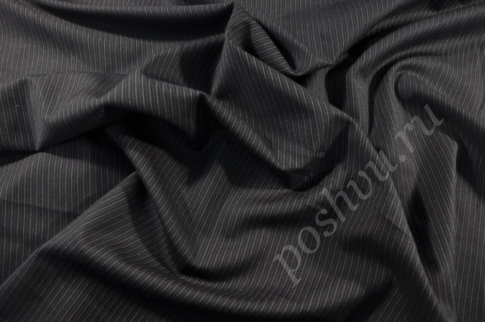 Костюмная ткань черного цвета в бело-серую полоску