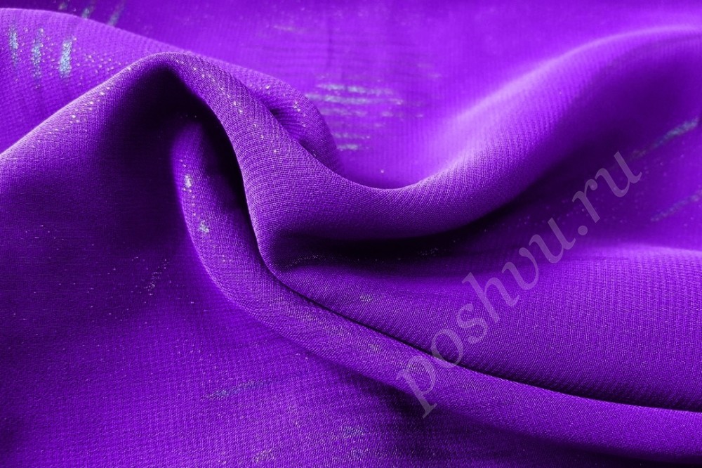 Набивной шифон фиолетового оттенка с орнаментом из блесток