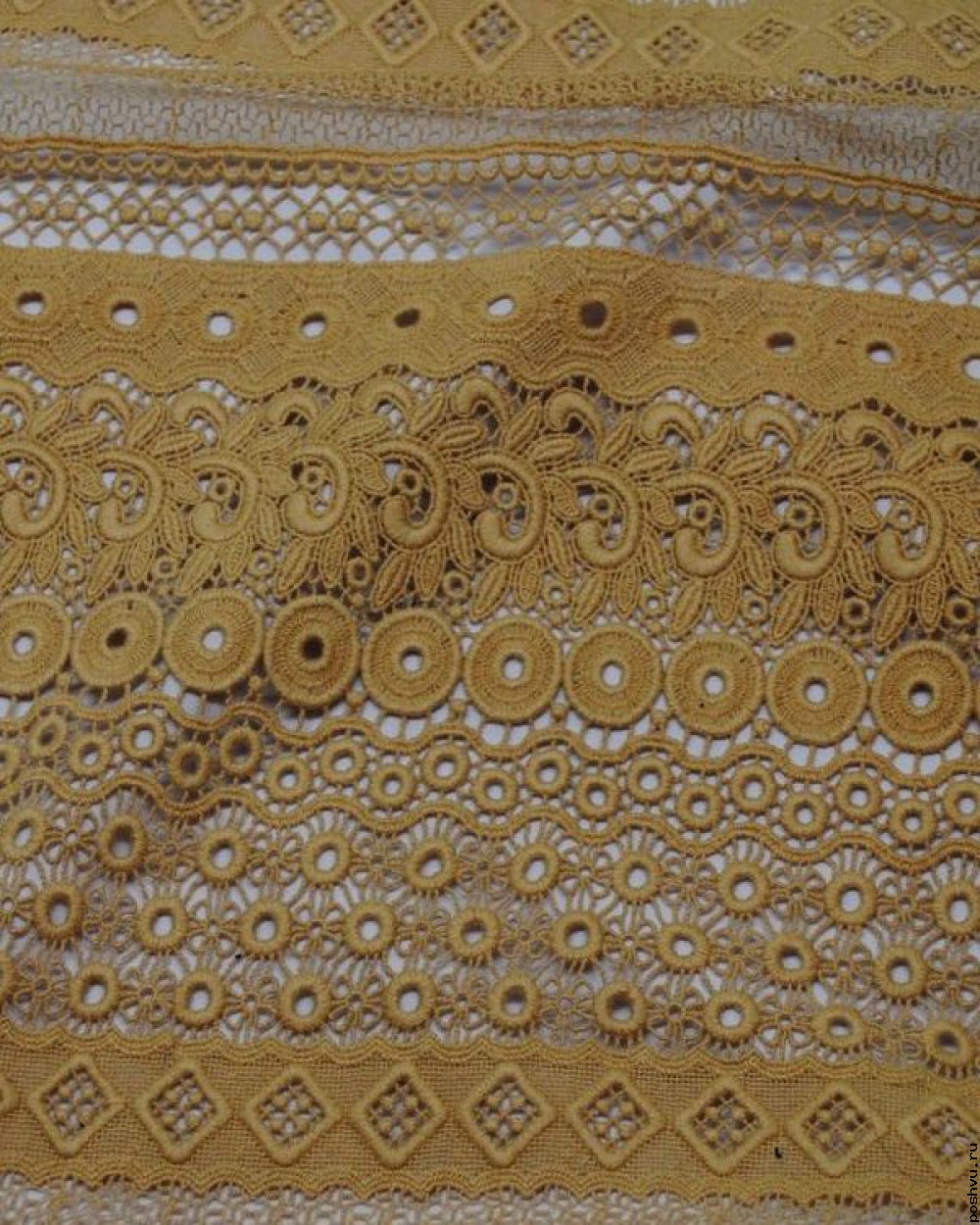 Ткань гипюр желтый для окантовки Сто узоров