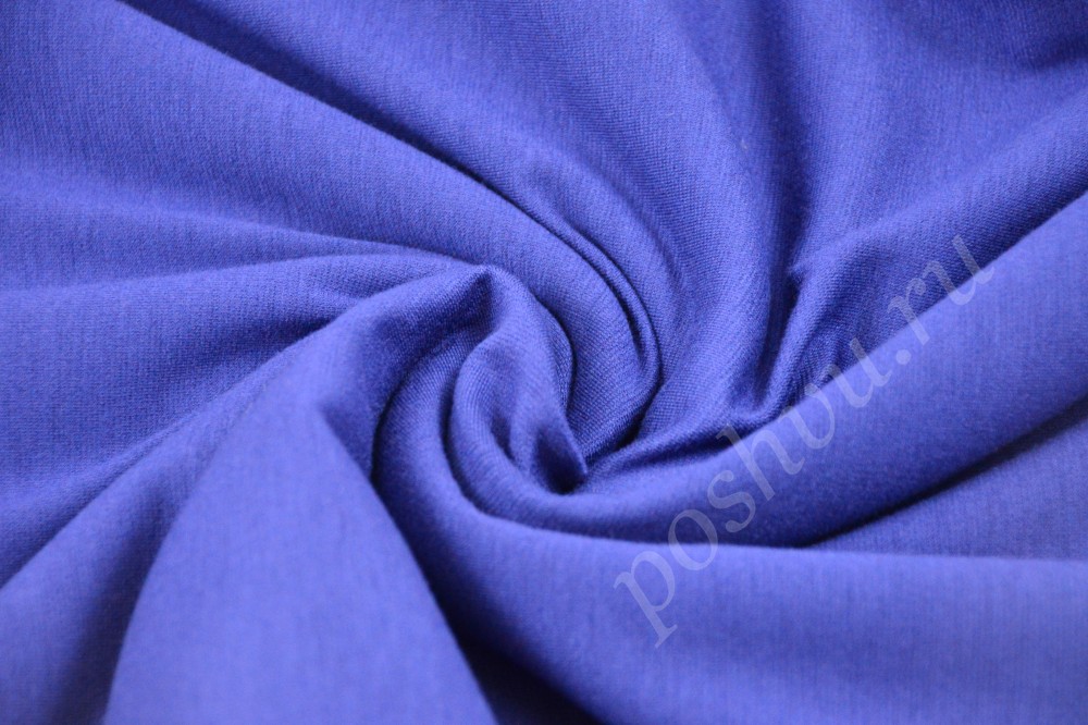 Эффектная трикотажная ткань тёмно-синего цвета бренда Mariella Burani