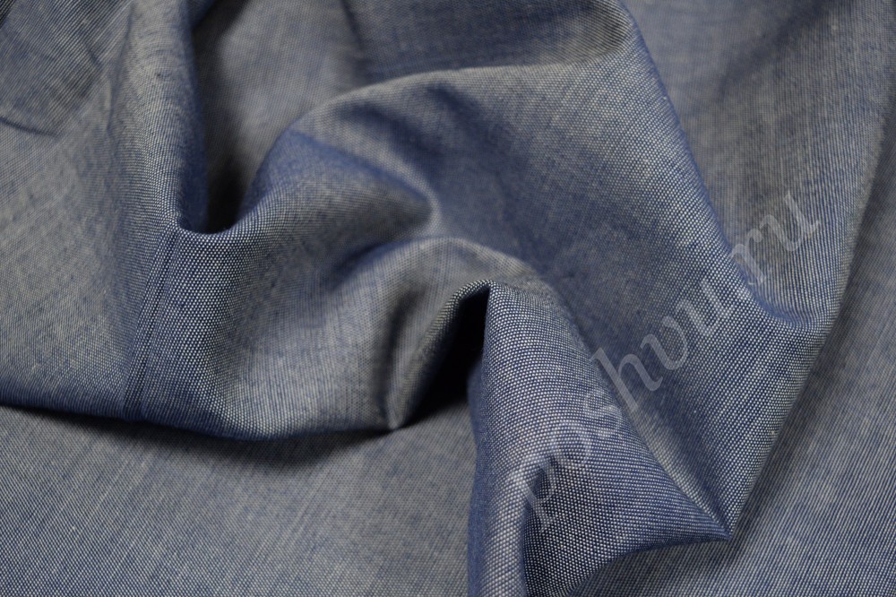 Светло-голубая джинсовая ткань