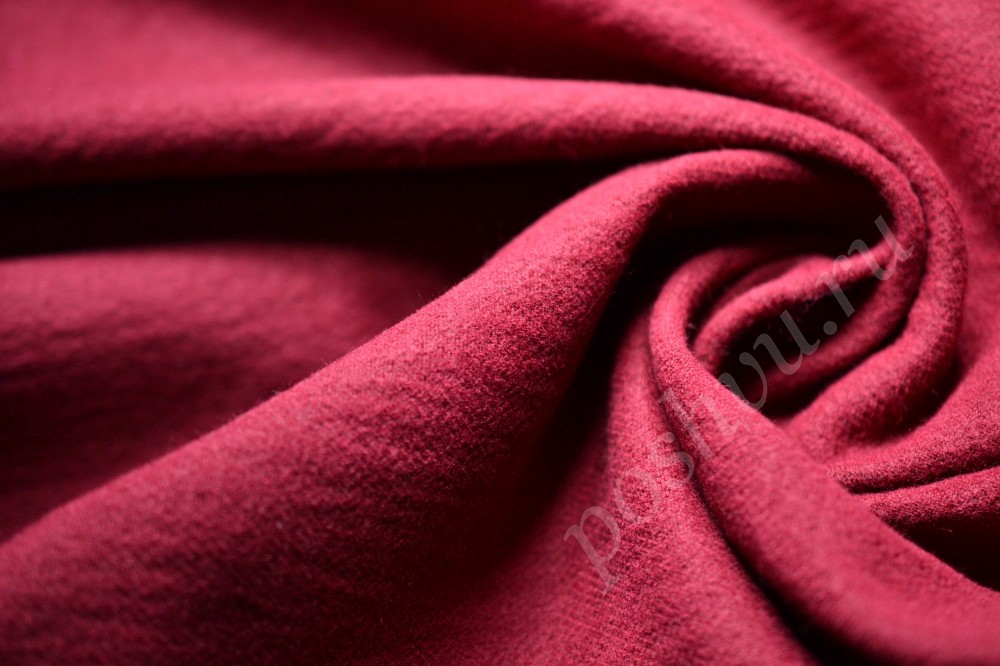 Шикарная пальтовая ткань светло-бордового оттенка