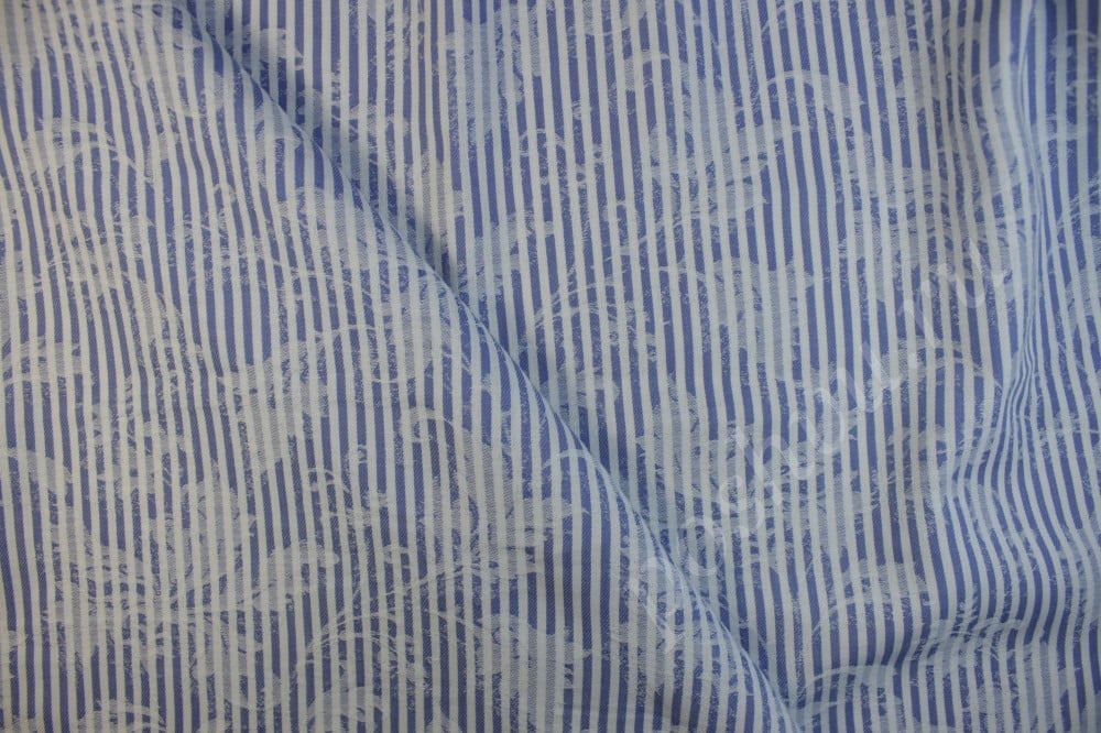 Ткань хлопок в белые и синие полосы с тиснением
