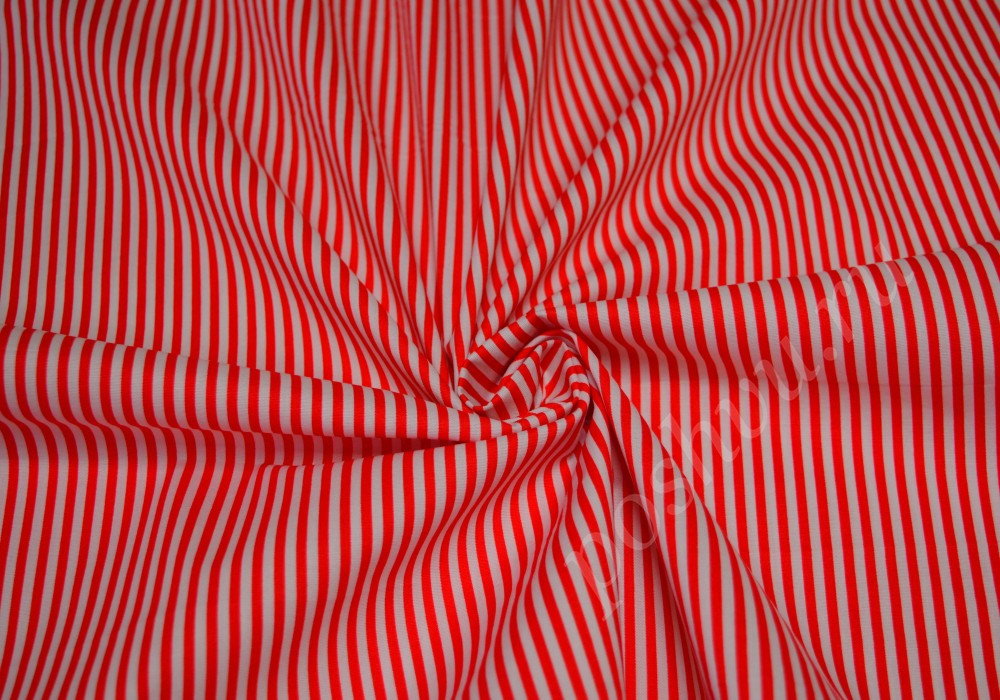 Хлопковая набивная ткань белого цвета в красную полоску