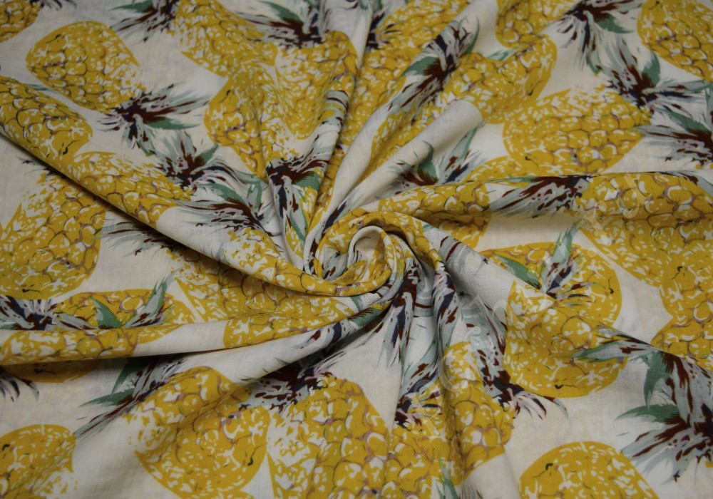 Хлопковая набивная ткань с ананасами