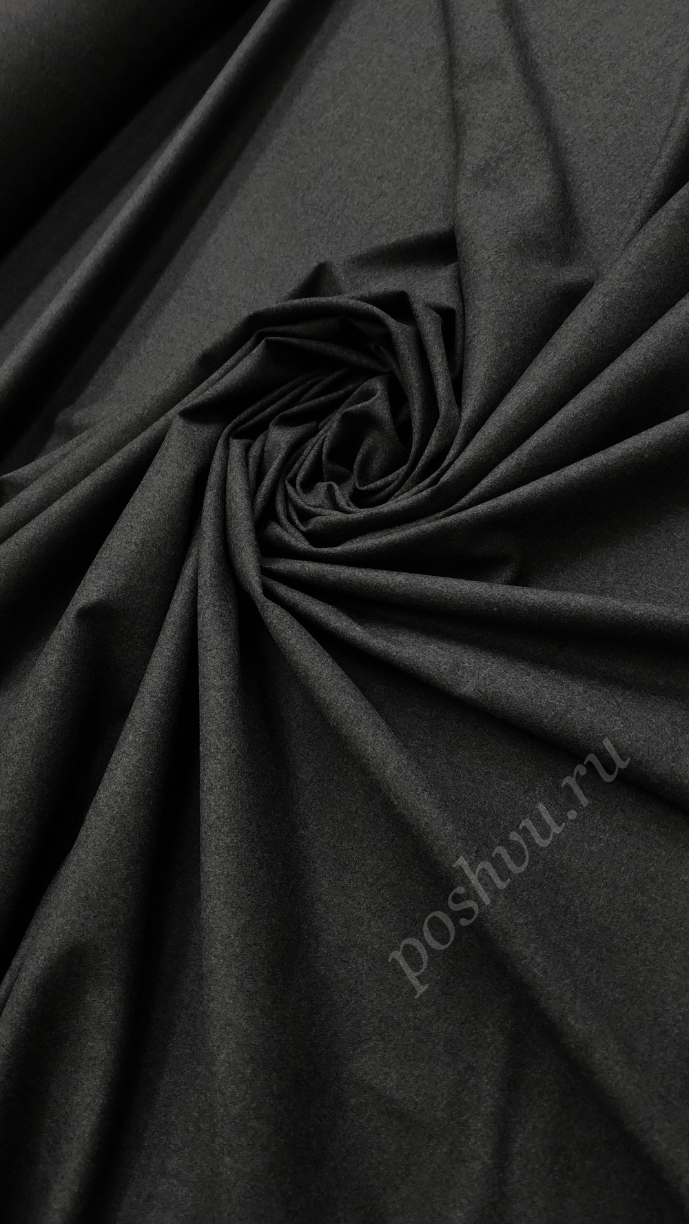 Шерстяная костюмная ткань черного оттенка