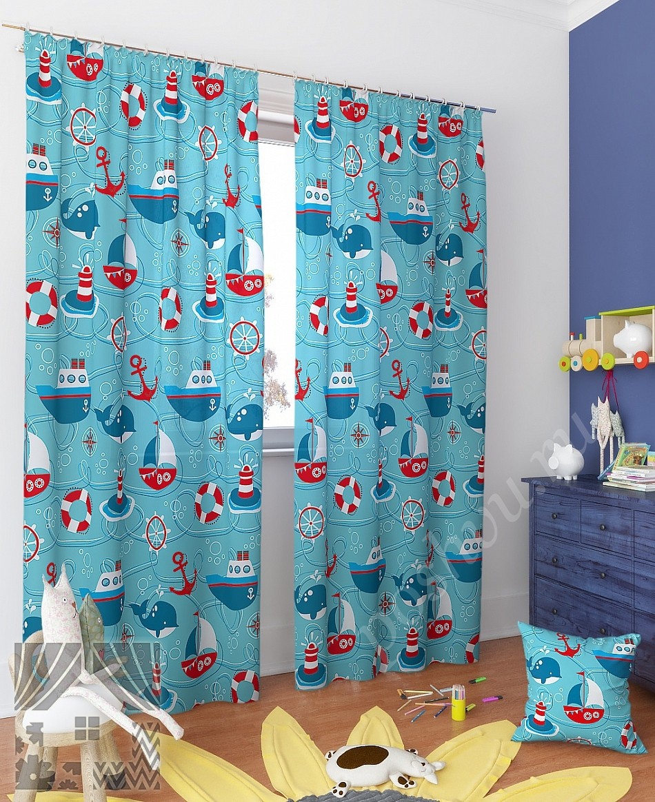 Комплект готовых штор голубого цвета с рисунком на морскую тематику для детской комнаты