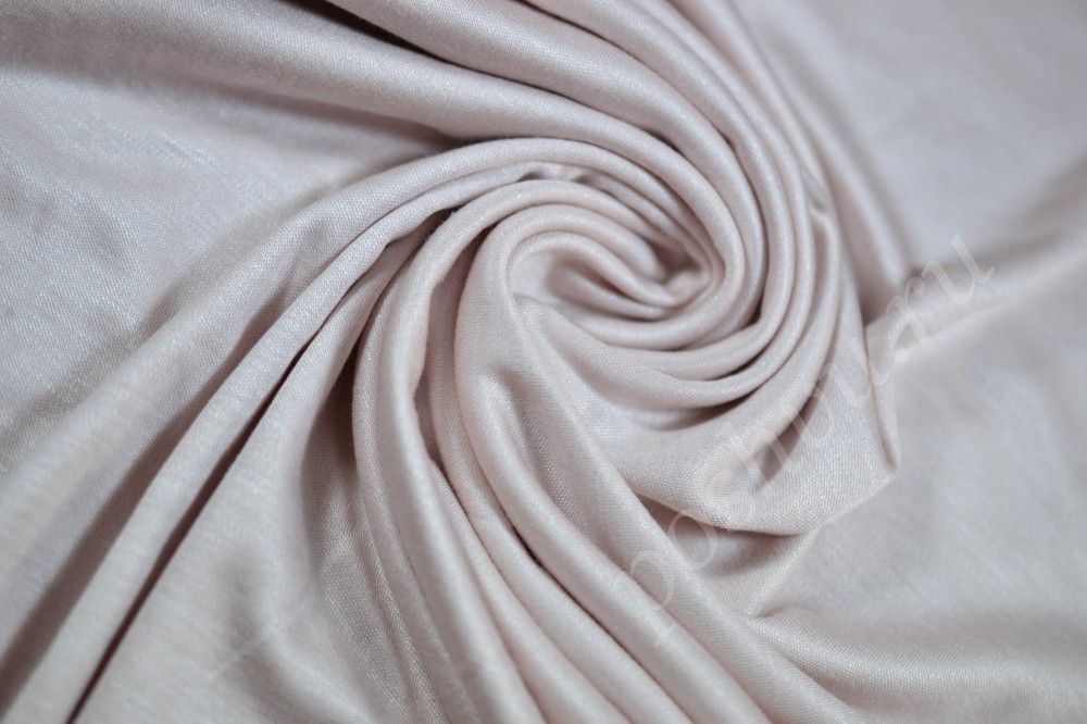 Трикотажная ткань Max Mara нежно-розового оттенка