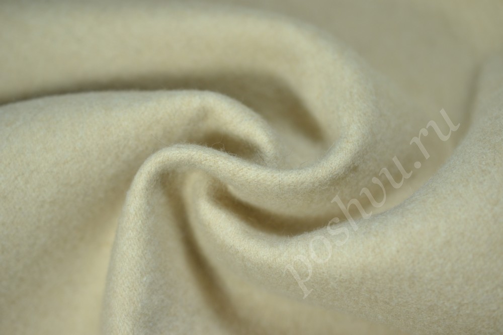 Ткань пальтовая Max Mara сливочного оттенка