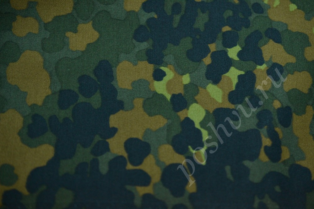 Ткань камуфляж в зеленые, синие и желтые пятна