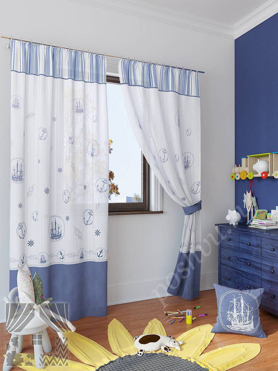 Интересный комплект готовых штор в морском стиле для детской комнаты