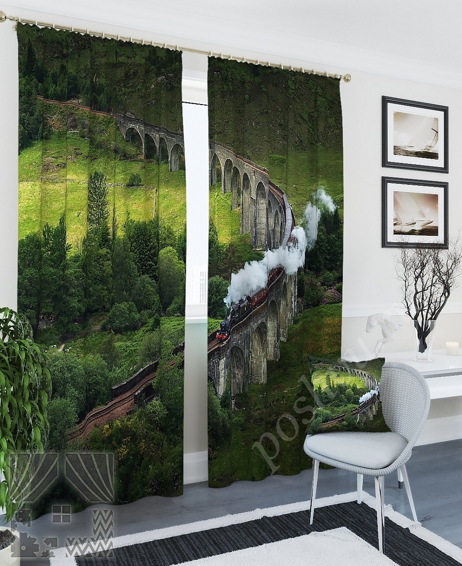 Комплект готовых фото штор с изображением паровоза на мосту для гостиной или детской