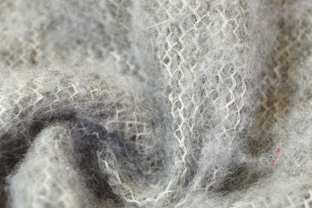 Ткань шерстепон для утепления серого оттенка