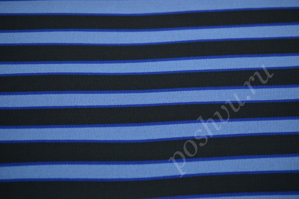 Ткань креп плательно-брючный в полоску синего и черного оттенков