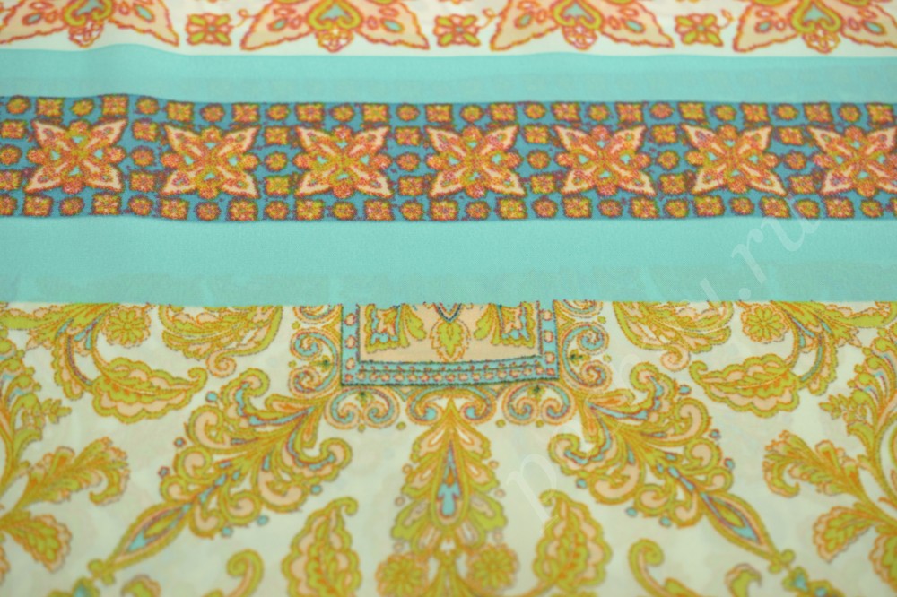Ткань платочная в оригинальный орнамент