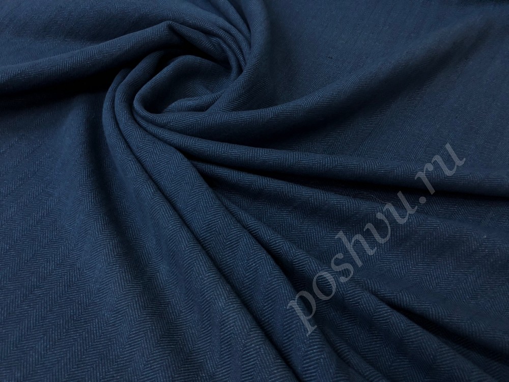Льняная ткань синего цвета "елочка"