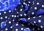 Тёмная креповая ткань с тёмно-синим цветочным принтом