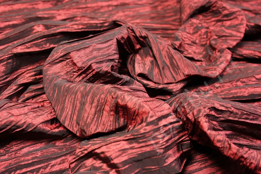 Ткань тафта бордового оттенка с переливом
