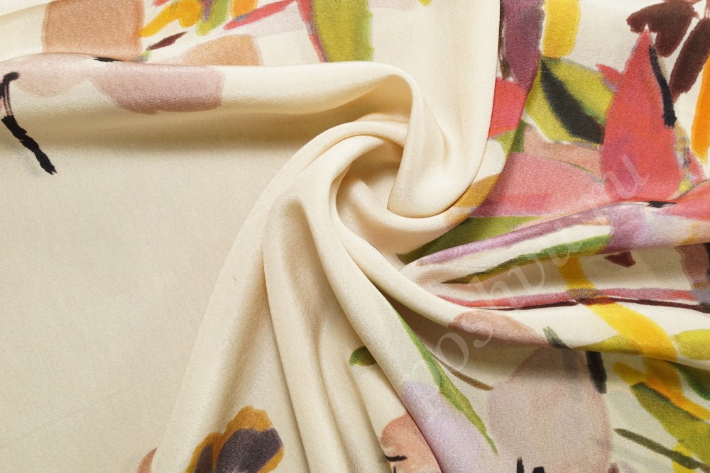 Ткань шелк белого оттенка в абстрактные цветы