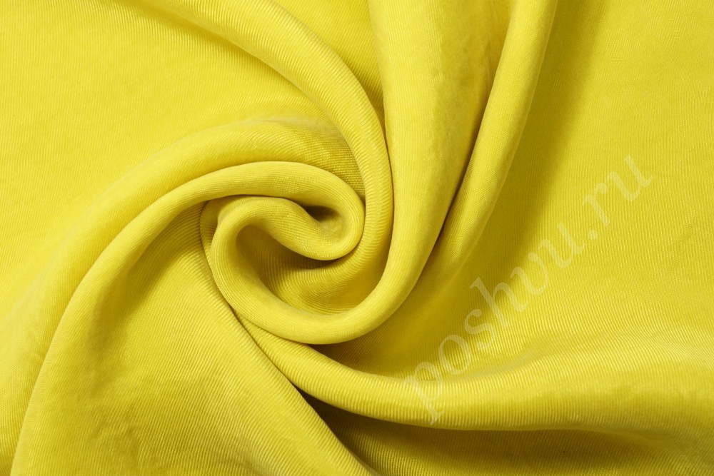 Ткань шелк желтого оттенка