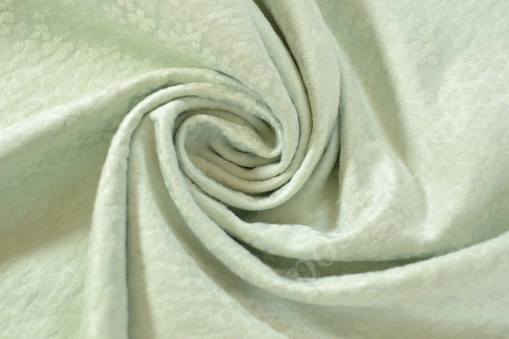 Ткань жаккард серо-белого оттенка в цветочное тиснение