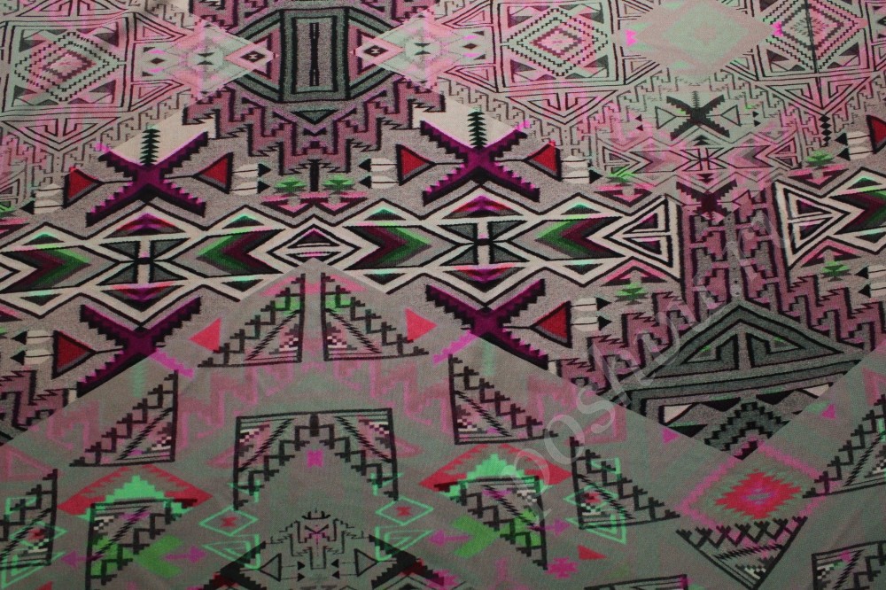 Ткань трикотаж-креп в серо-розовом оттенке с геометрическим узором ETRO