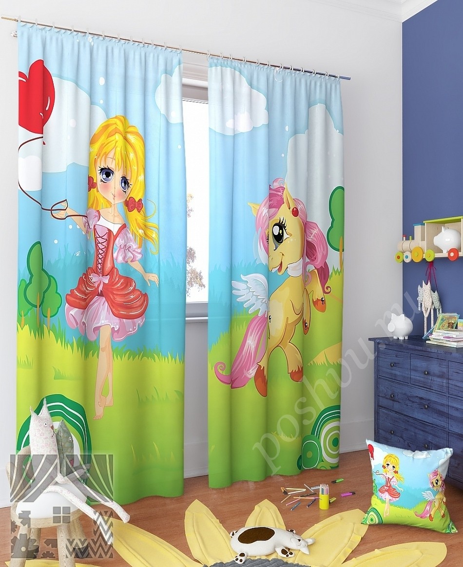Комплект готовых фото штор с изображением танцующих девочки и пони для детской