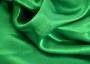 Лёгкая тёмно-зелёная креп-сатиновая ткань