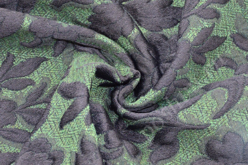 Ткань шикарный кашемир с оригинальной вышивкой в флористическом стиле