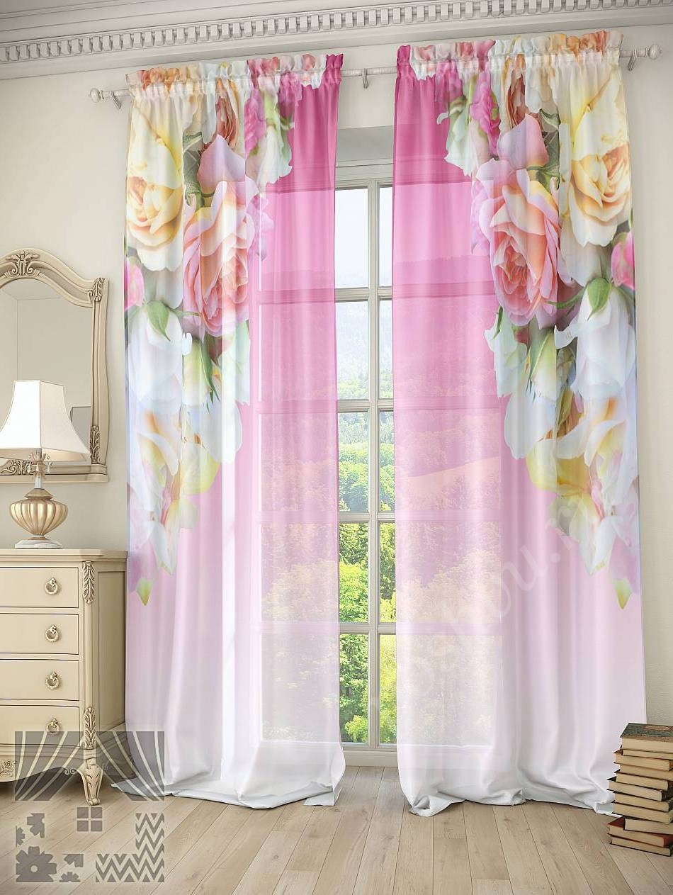 Нежный тюль розового цвета с изображением бутонов роз для гостиной или спальни