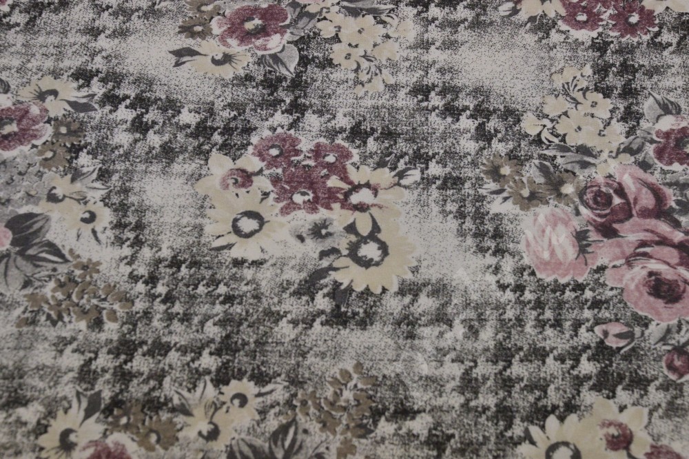 Итальянская плательная ткань с цветочным принтом