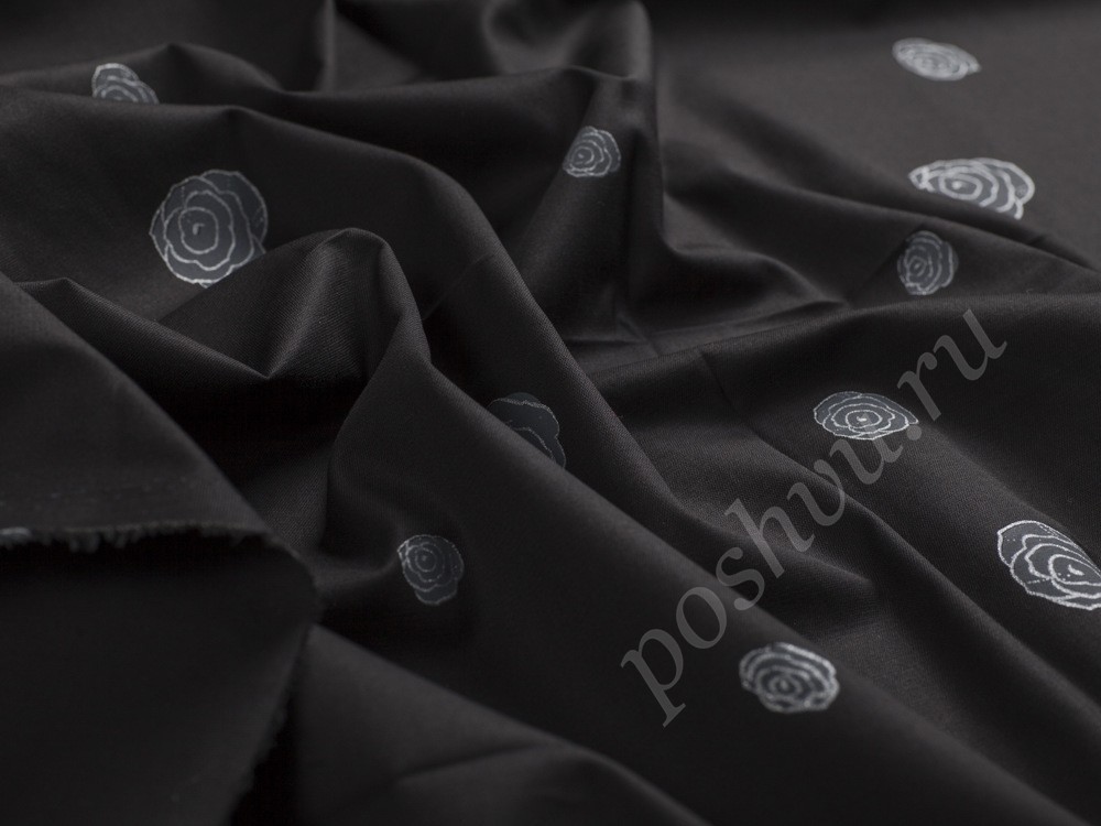 Ткань Хлопок черного оттенка с цветочным принтом
